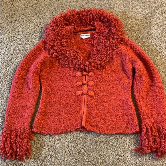 Halukoko Sweaters - 💥HALUKOKO fuzzy sweater